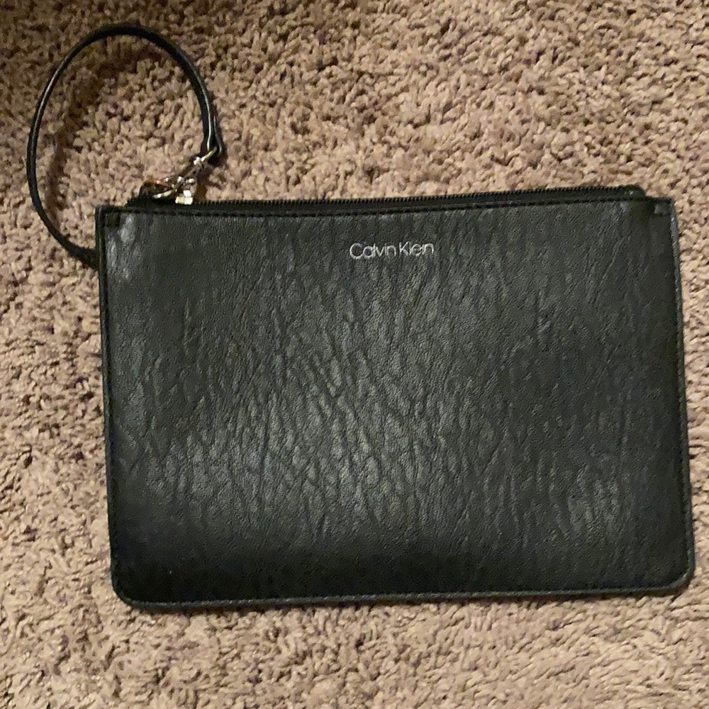 Calvin k wristlet signature jet - Picture 1 of 2